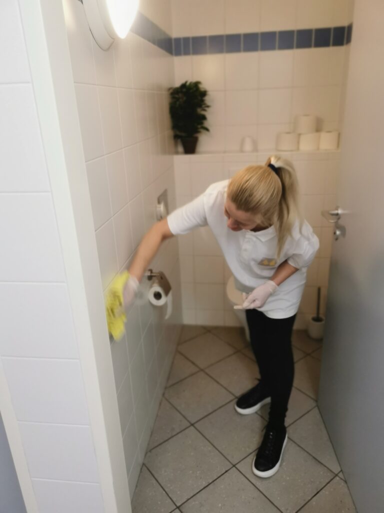 Büroreinigung_sanitär